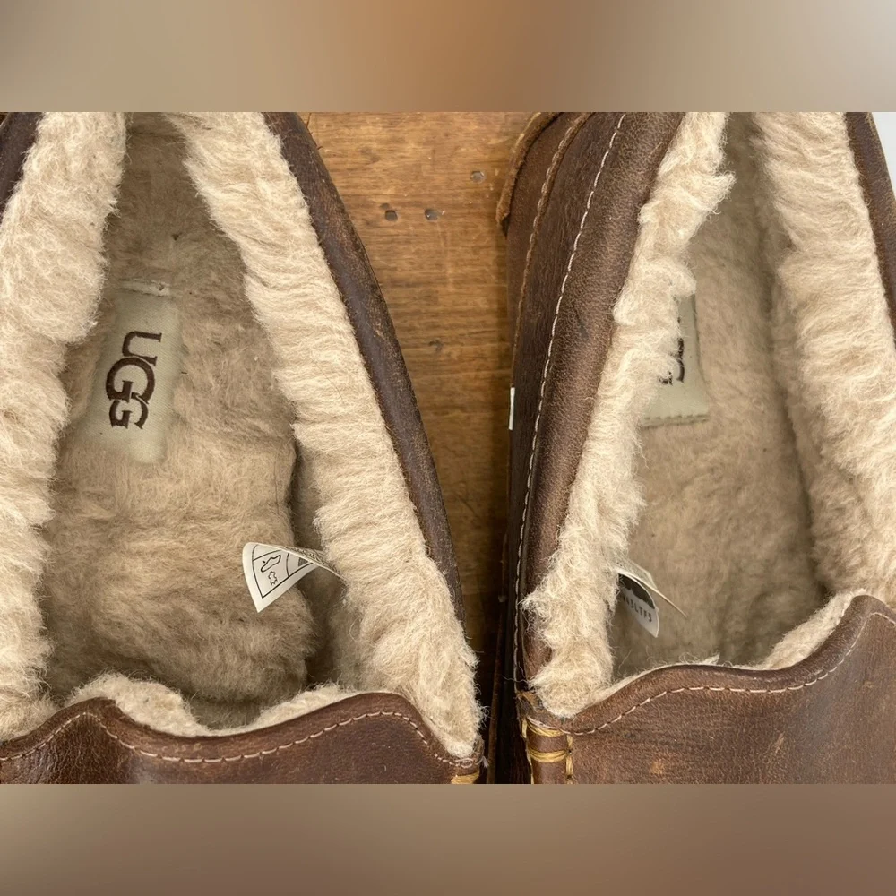 UGG Men's Ascot Chocolate Brown Leather Slip-Ons